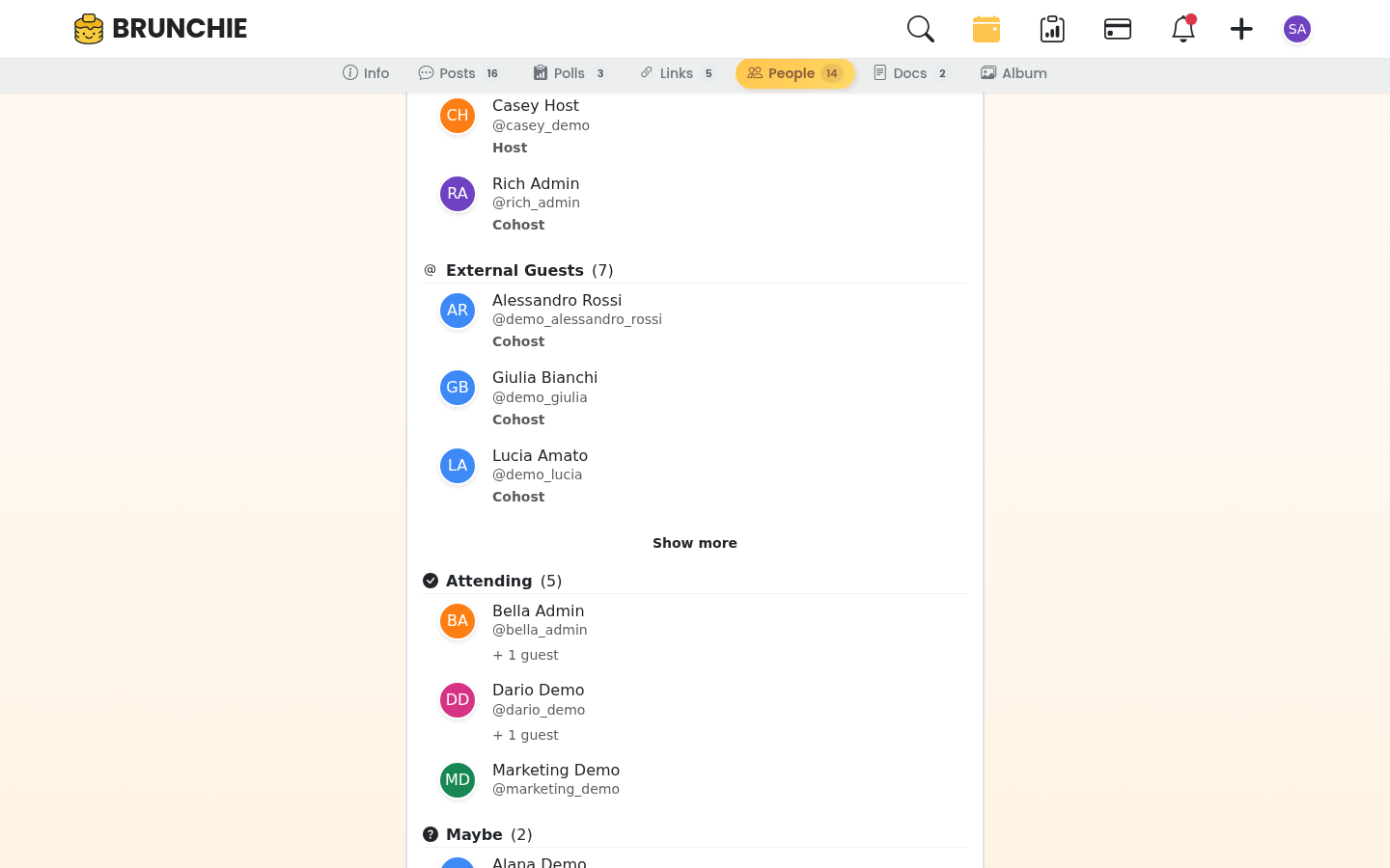 People tab on the Lake Como wedding hangout showing 8 attending, 2 maybe, 1 declined, 3 pending out of 14 dummy guests. Used by guides/wedding_setup.md.